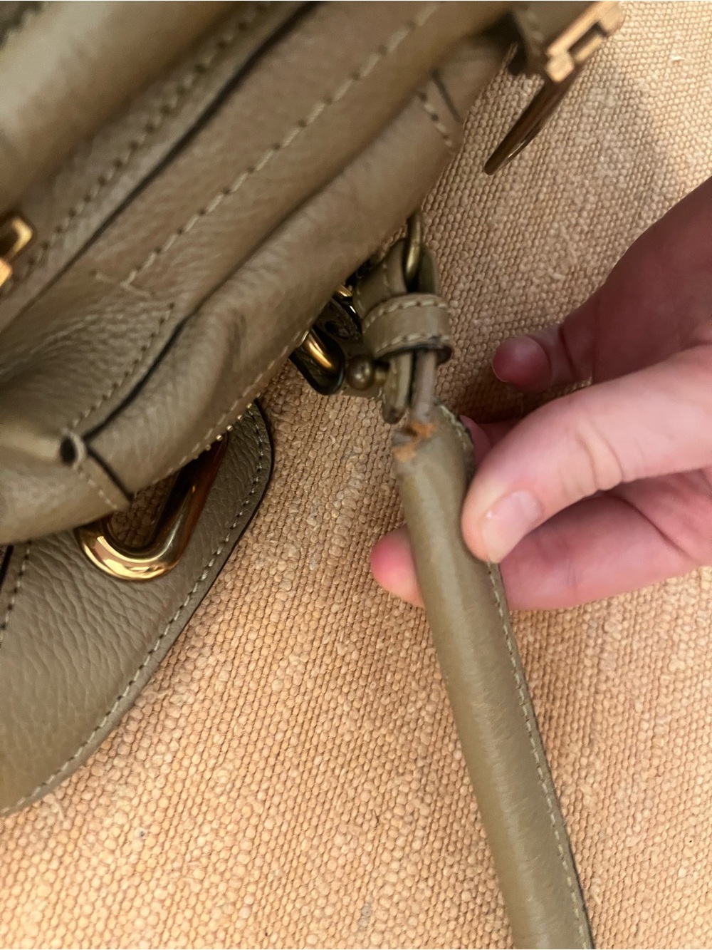 Chloé Paraty Handbag
FLAW * Bag - Women's Handbag - Picture 13 of 15
